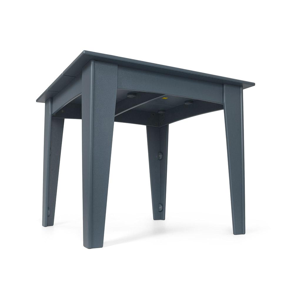outdoor dining tables