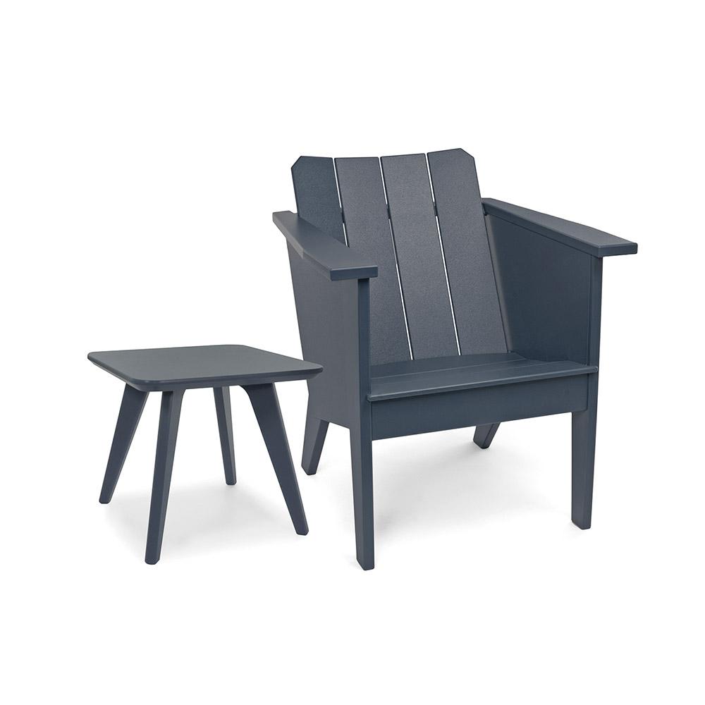 outdoor lounge chair