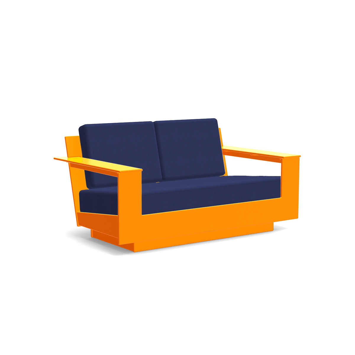 studio shot of nisswa loveseat in sunset orange with navy cushion
